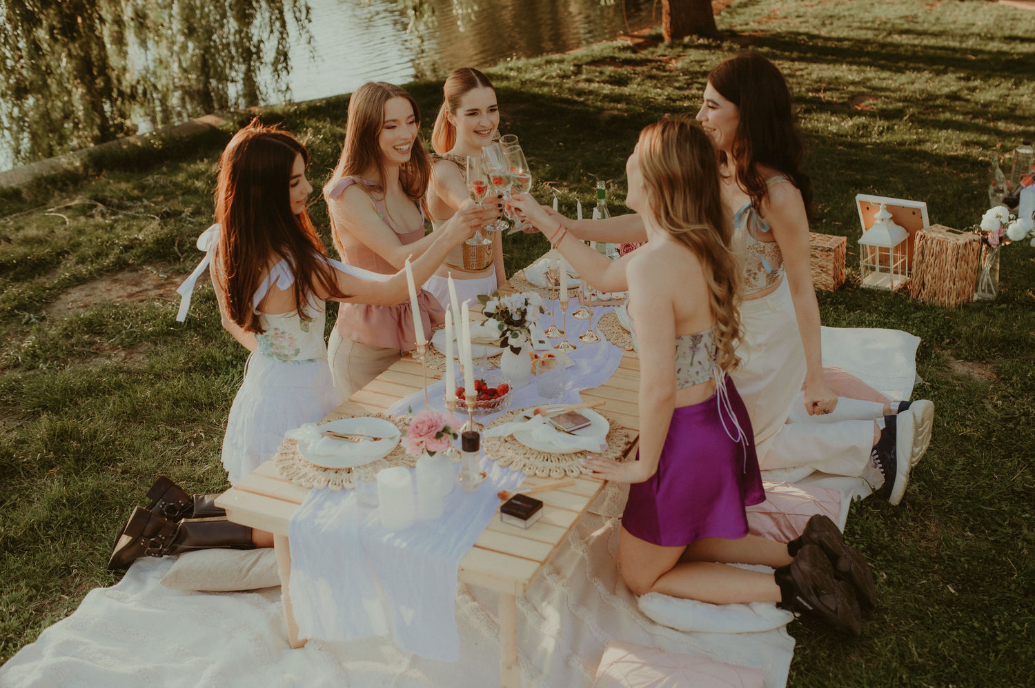 The Sunday Picnic Collection