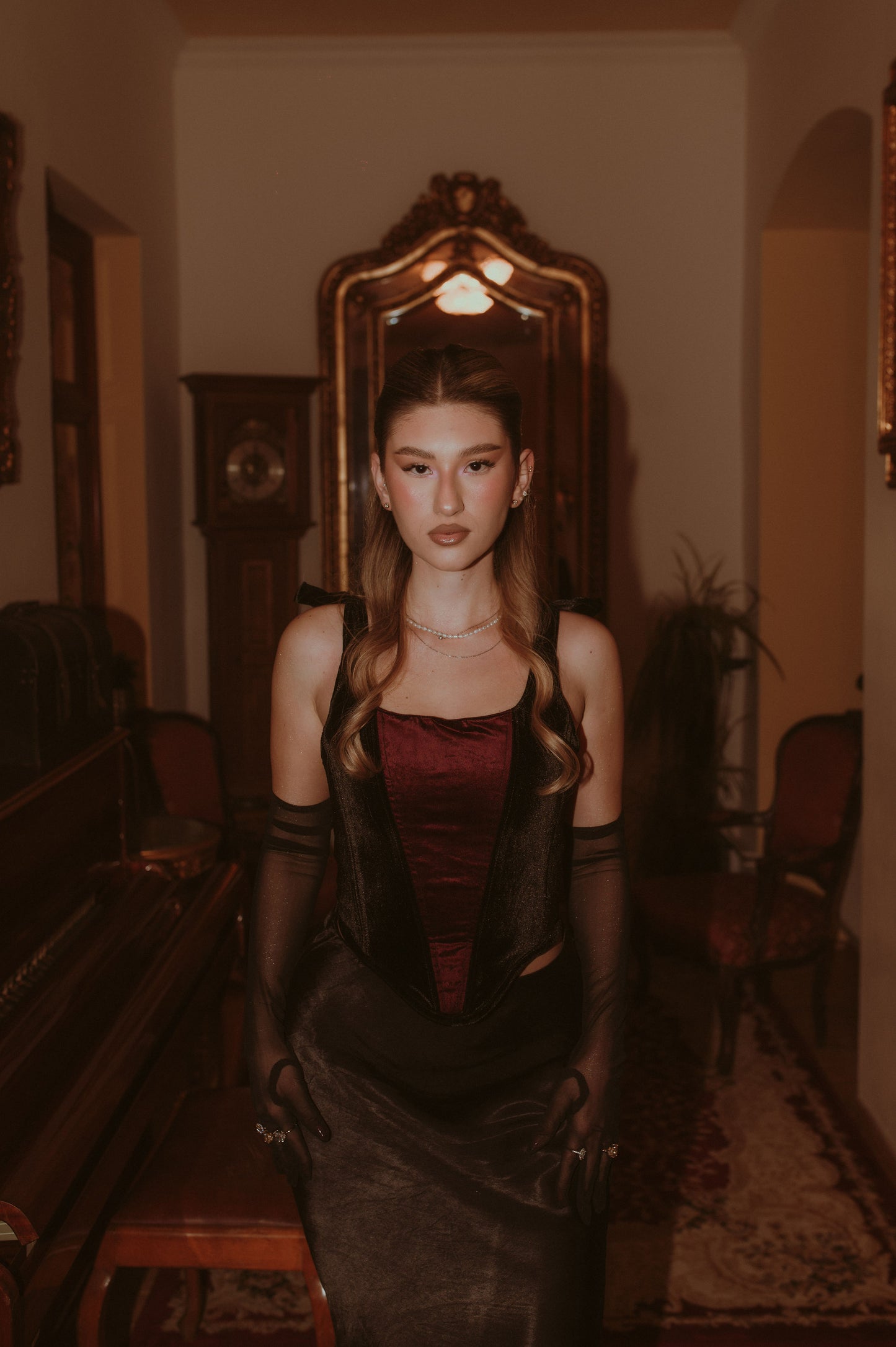 Lady Aramita Gun Corset Top 🪭